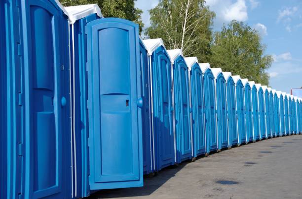 Porta potty rental for festivals in Hanley Hills, MO